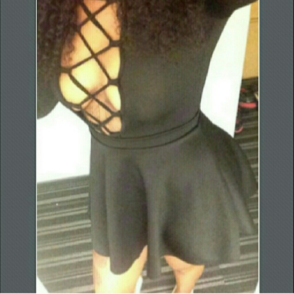 New Black Stappy Criss Cross Lace Up Bodysuit - Picture 2 of 2